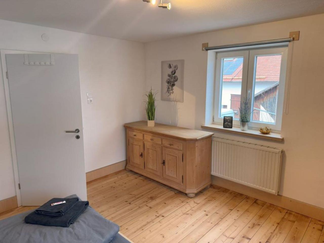 Oberbayern Lengenfeld 2 A 4 Schlafzimmer Neu Umgebaut Purgen